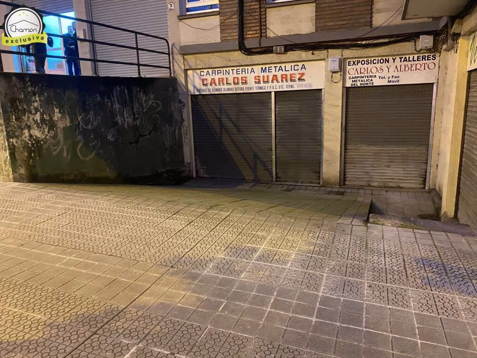 Local comercial en Venta