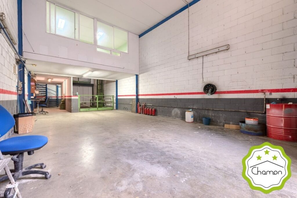 Nave en Venta en Ugao Miraballes,Polígono Industrial Usila,Usila Auzunea - foto 3