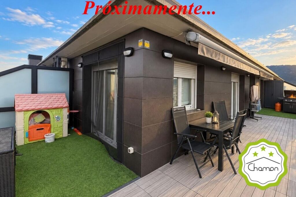 7025fotoproximamentesubir 0856899001792660925