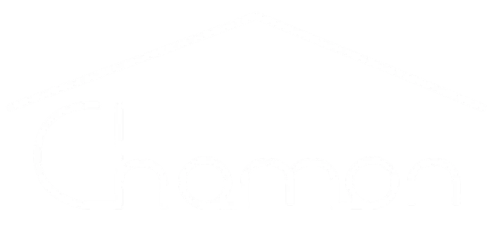 Logotipo de Chomon Inmobiliaria en blanco